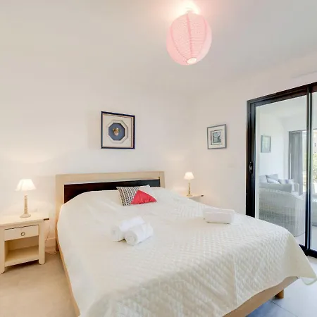 Bastion-17 By Interhome